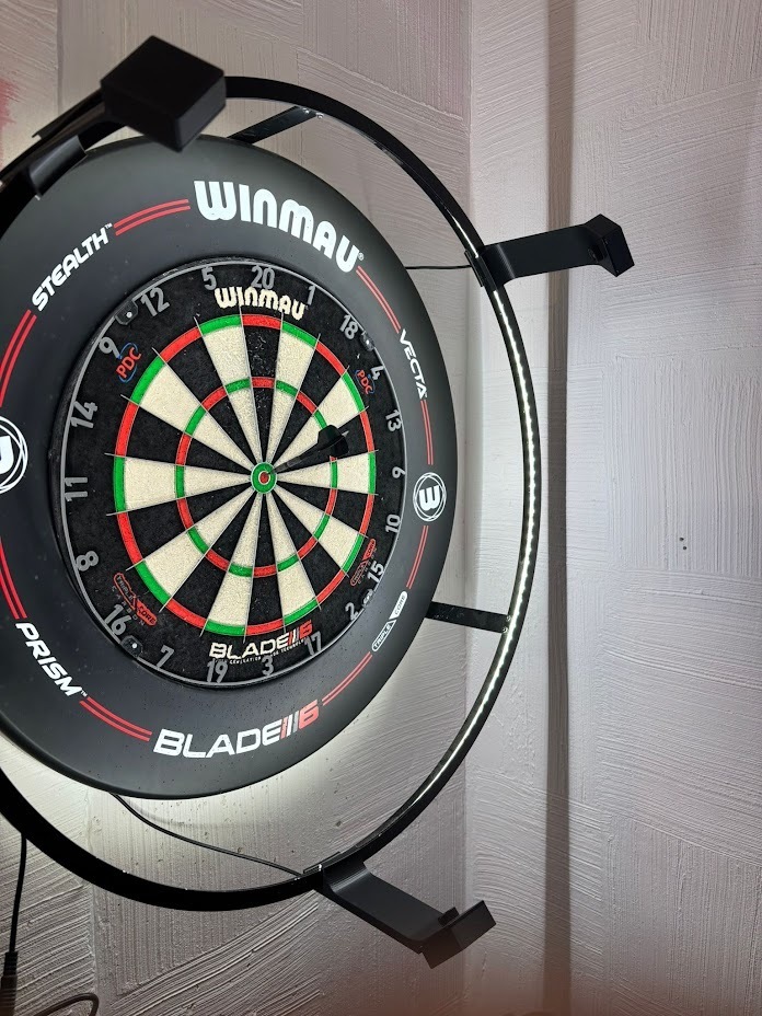 Autodarts Winmau Plasma — pierścień LED z kamerami do Winmau Blade 6